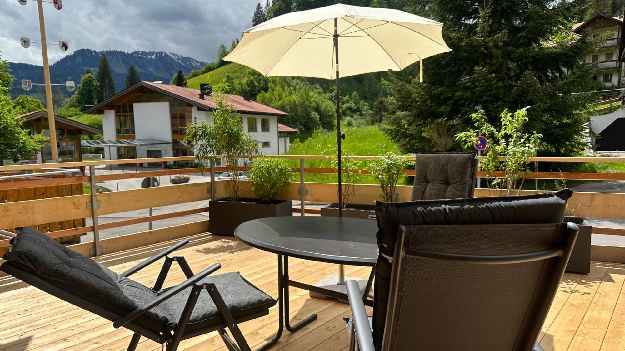 Leos Alpenblume Inklusive Sommer Bergbahnticket Apartment Oberstdorf